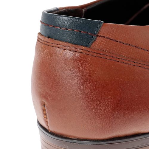 Zapatos Axel color camel con textura de degradado en punta D06300104553