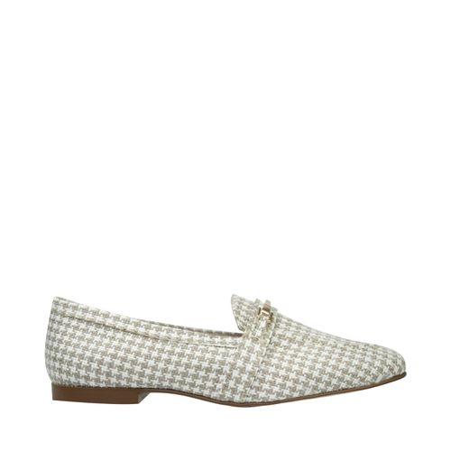 Mocasín Amy  Color Beige D15480087650