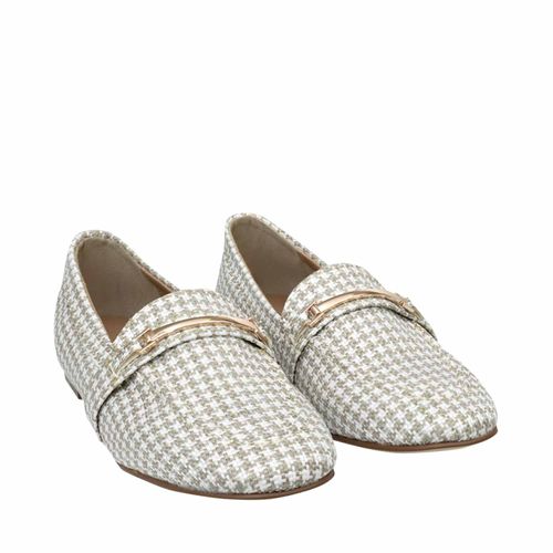 Mocasín Amy  Color Beige D15480087650