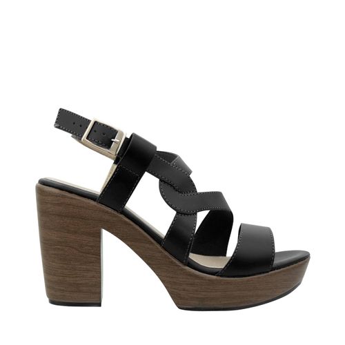 Sandalia Carla Color Negro D00470128501