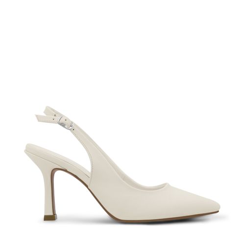 Zapatilla Paulina Color Latte D00960647631
