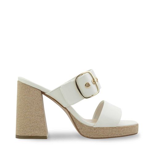 Sandalia Lesly Color Latte D00960656631