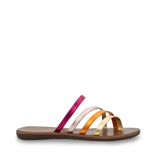 Sandalia Yalitzia Color Oro D02510138610