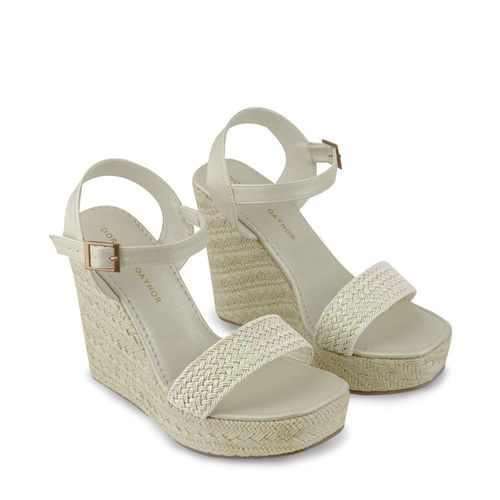 Sandalia Sara Color Hueso D12960117630
