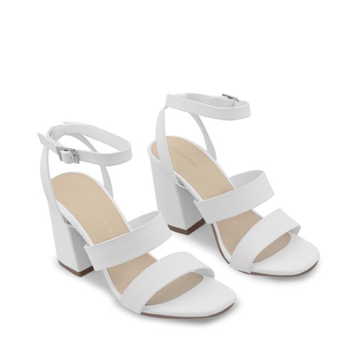 Sandalia Sara Color Blanco D12960119620