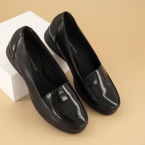 Mocasín Confort Charol color negro D12560027501