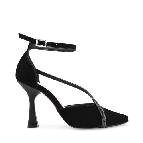 Zapatilla Maribel Color Negro D02380211501