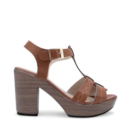 Sandalia Carla Color Camel D00470135553