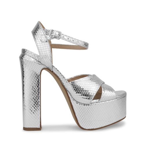 Sandalia Aitana Color Plata D00680149612