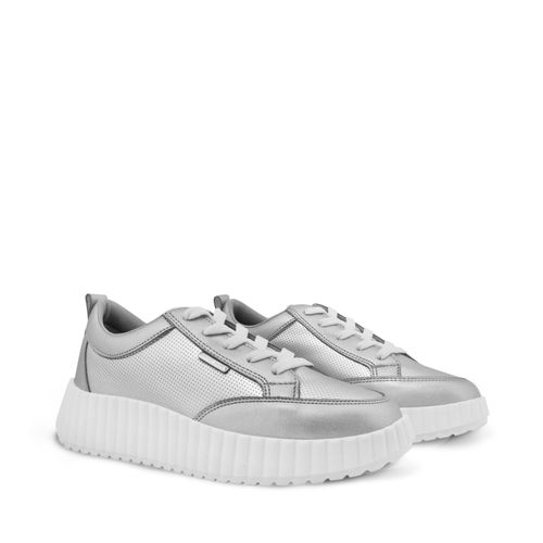 Tenis Rosalia Color Plata tornasol D14170322660