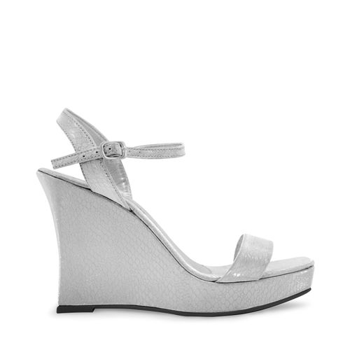 Sandalia Aitana Color Plata D00680150612