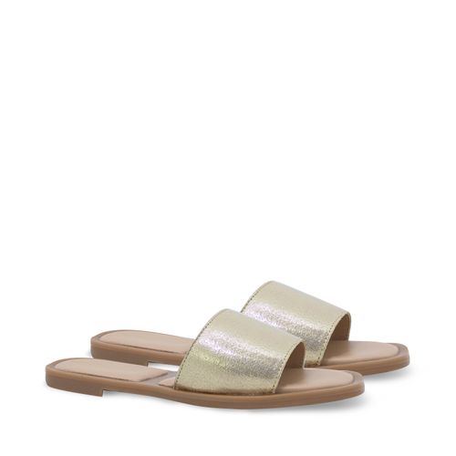 Sandalia Zoe Color Oro D15480135610