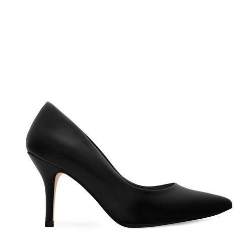 Zapatilla Maribel Color Negro D02380227501