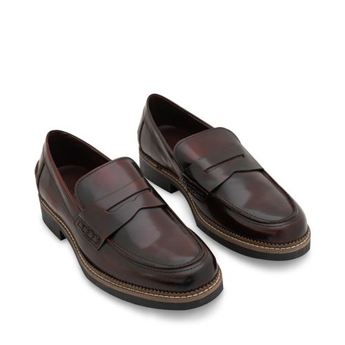 Mocasín Diego Color Vino D00667088532