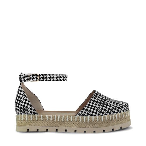 Alpargata Gabrielle Color Negro D15480106501