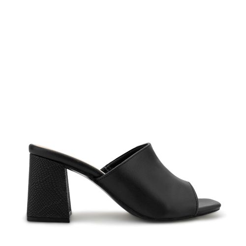 Sandalia Lesly Color Negro D00960664501
