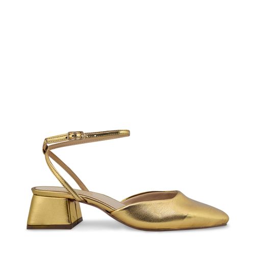 Zapatilla Samanta Color Oro D00220443610