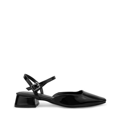 Zapatilla Cleopatra Color Negro D09980876501