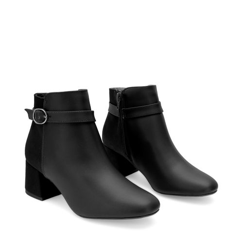 Botín Ivonne Color Negro D00960687501
