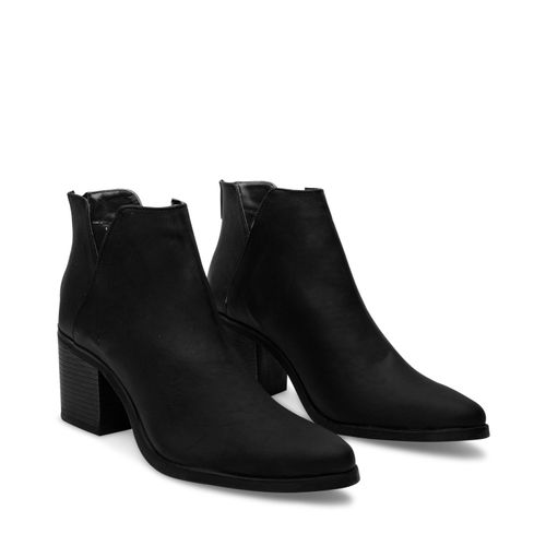 Botín Camila Color Negro D01136373501