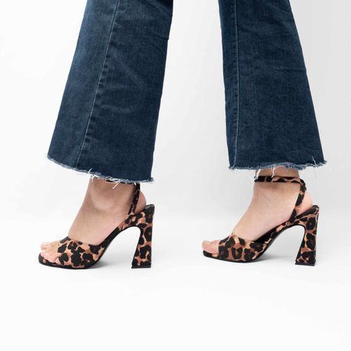 Sandalia Coral Color Café Leopardo D16960018557