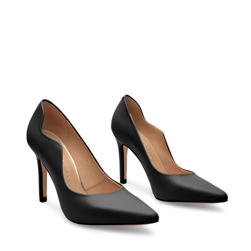 Zapatilla Pia Color Negro D06710064501