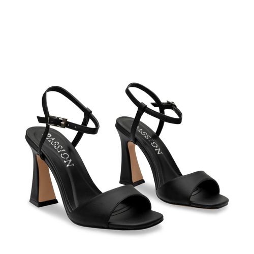 Sandalia Sophie Color Negro D06001643501