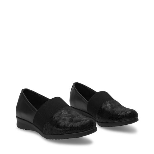 Mocasín Lucia Color Negro D12560118501