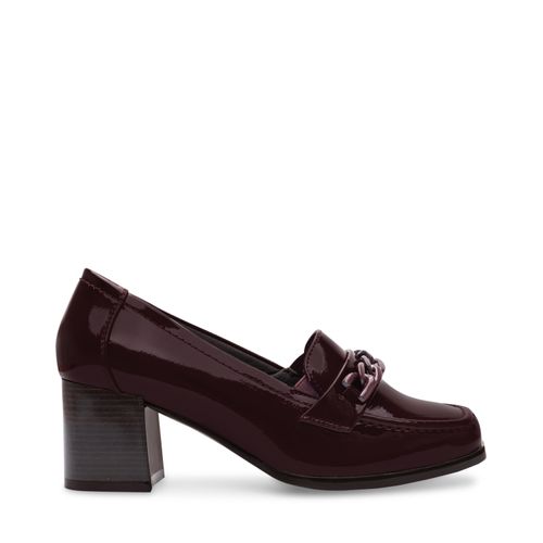 Zapatilla Cardi Color Vino D12560122532