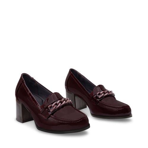 Zapatilla Cardi Color Vino D12560122532