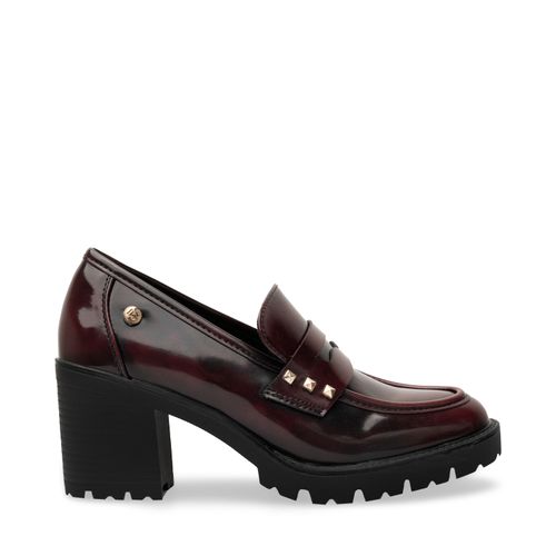 Zapatilla Mar Color Burgundy D80260003537