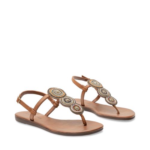 Sandalia Yalitzia Color Camel D02510153553