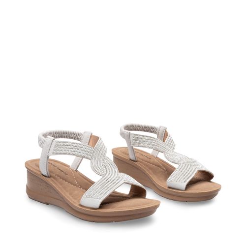 Sandalia Yalitzia Color Plata D02510151612