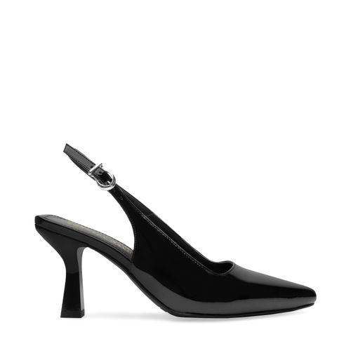 Zapatilla Pia Color Negro D06710060501