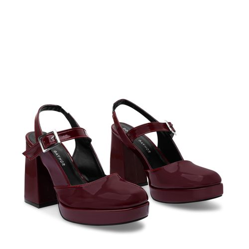 Zapatilla Paulina Color Vino D00960718532