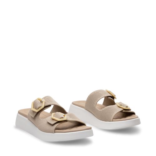 Sandalia Isabella Color Beige D06950175650