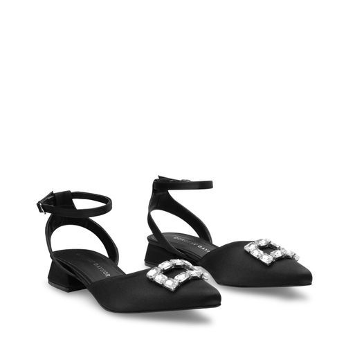 Zapatilla Lina Color Negro D16960036501